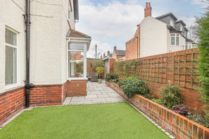 Photo 19- click for photo gallery